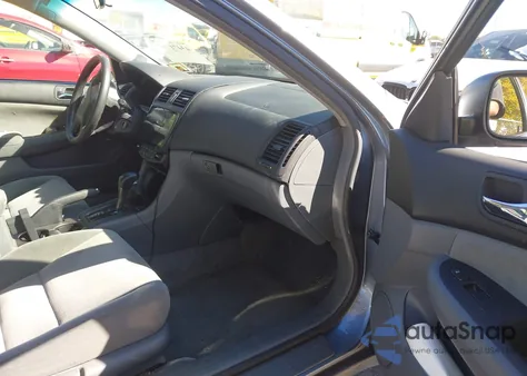 2007 Honda Accord 2.4 Lx z USA, uszkodzony, nr VIN 1HGCM56457A005595